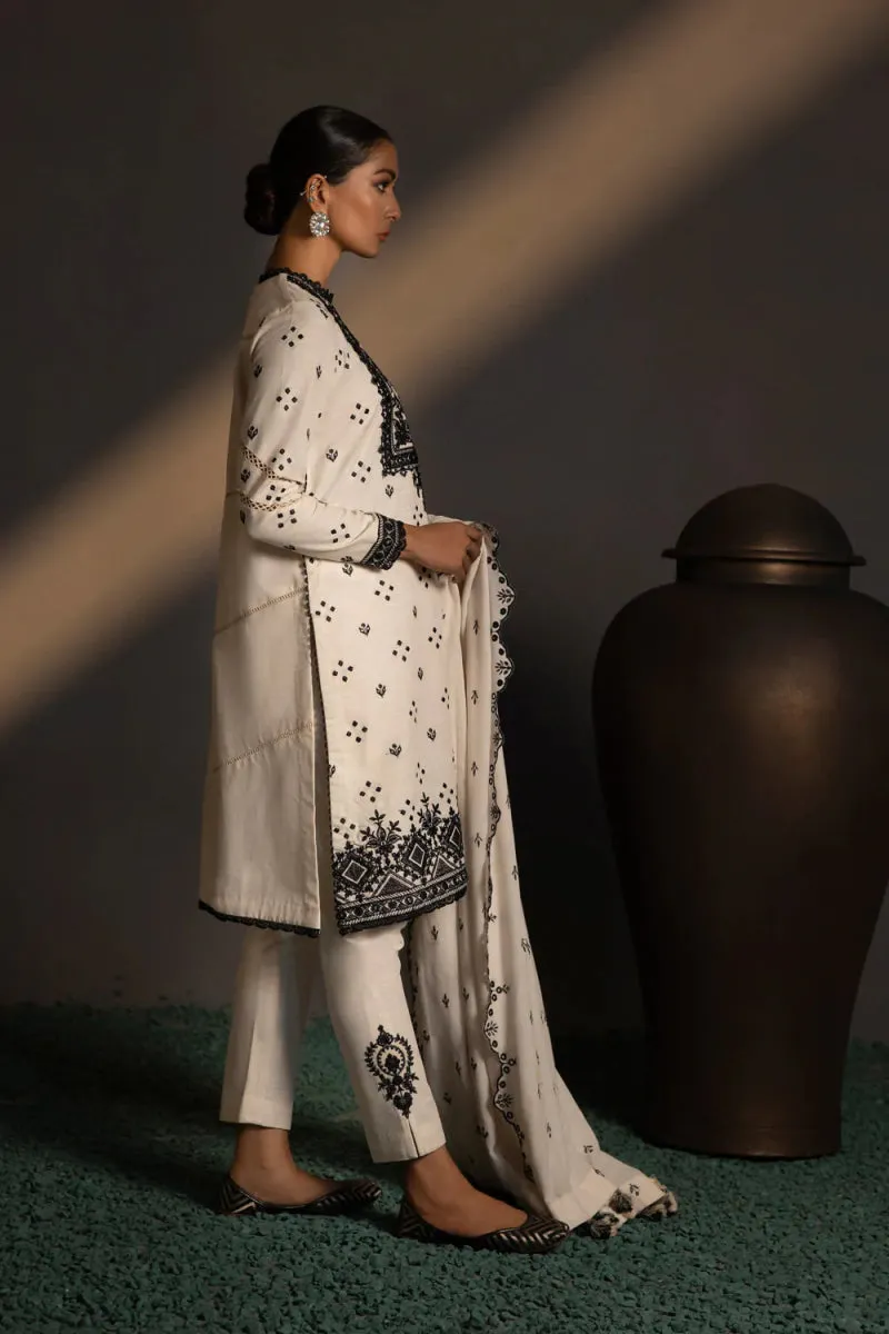 Sapphire Embroidered Khaddar 3 Piece Suit SAP110