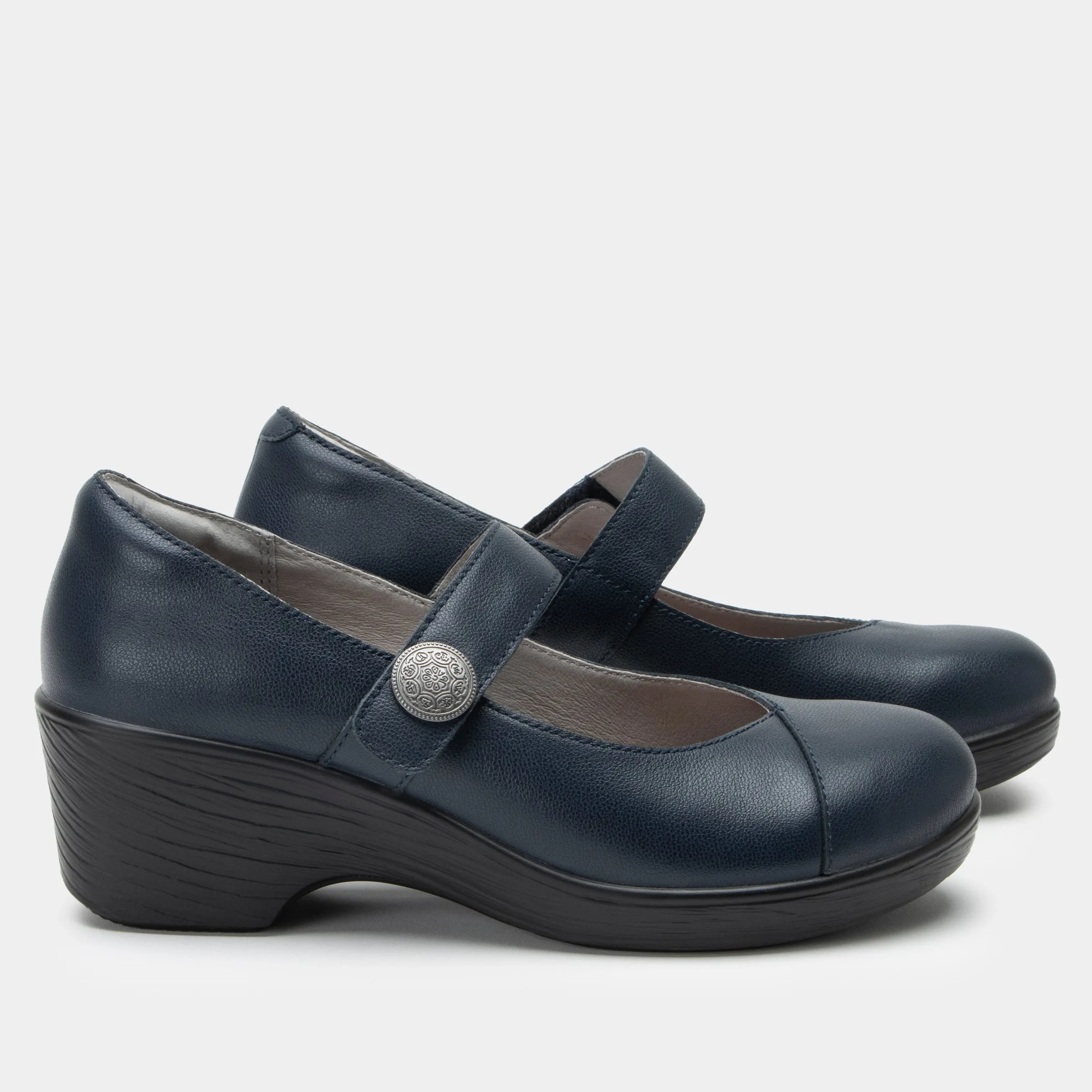 Sofi Navy Gloss Shoe