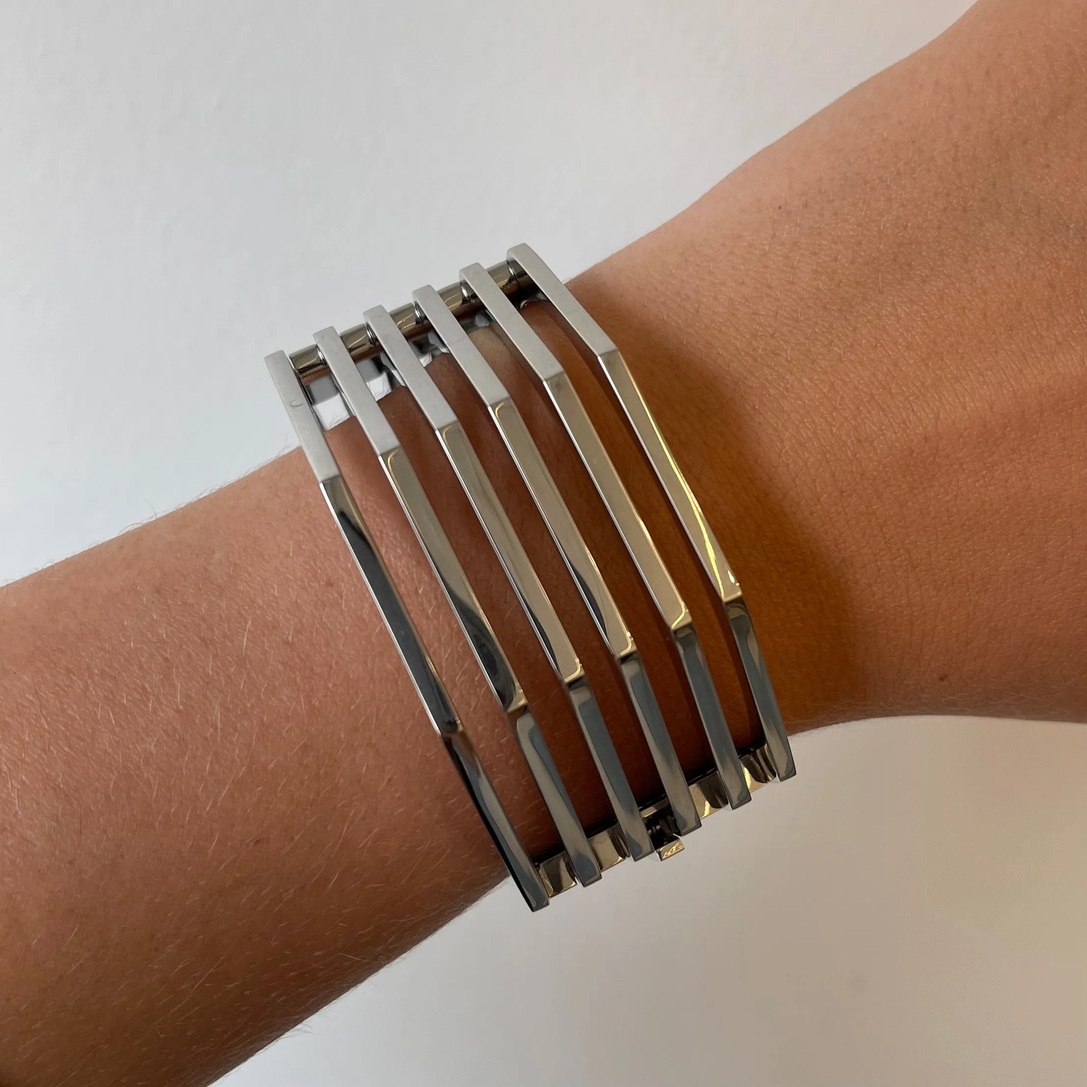 Stainless Steel Ponti Cuff